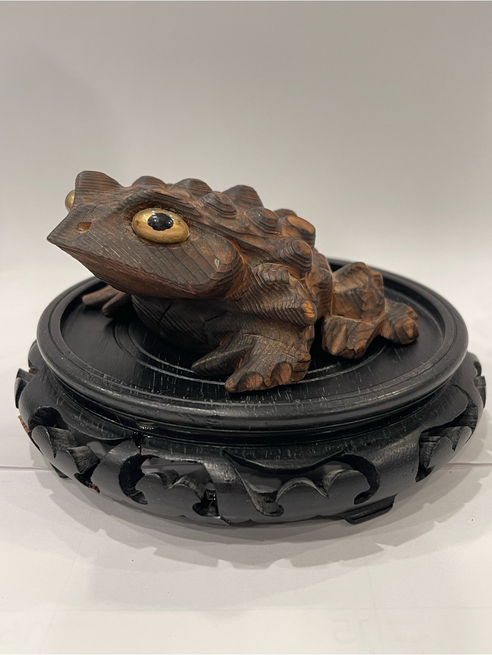 Antique Japanese Carved Cryptomeria SUGI Wood Frog Toad w Stand Folk Art Figure